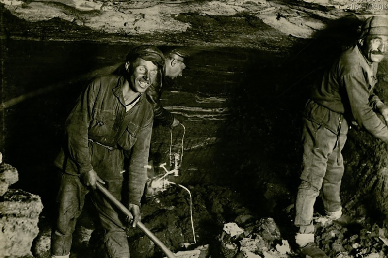 шахтеры в чиатуре