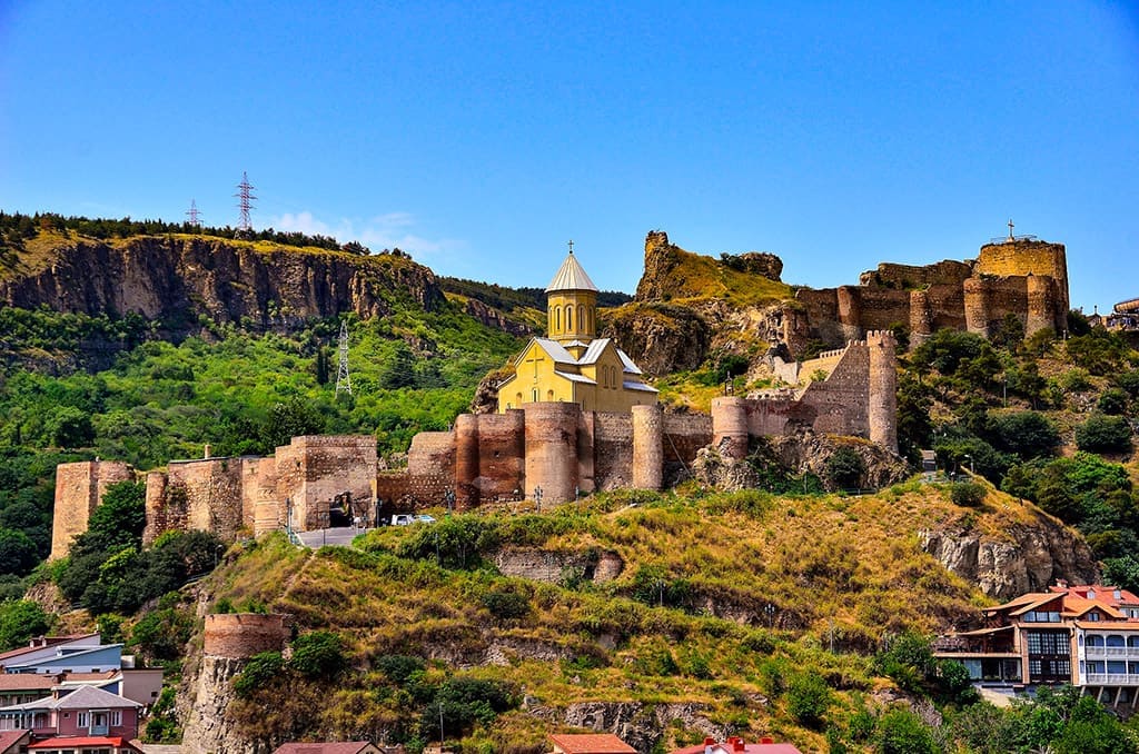 крепость нарикала грузия