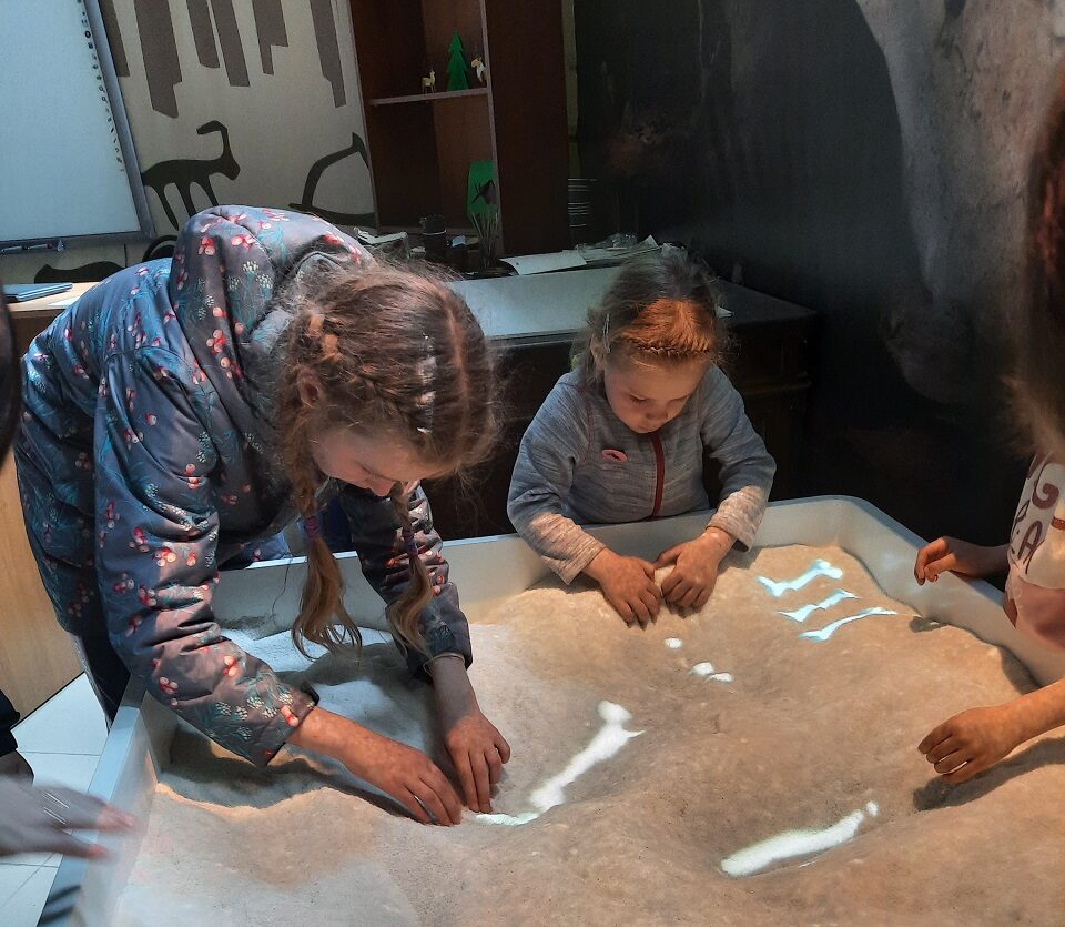 раскопки для детей в музеи костенки воронежская область